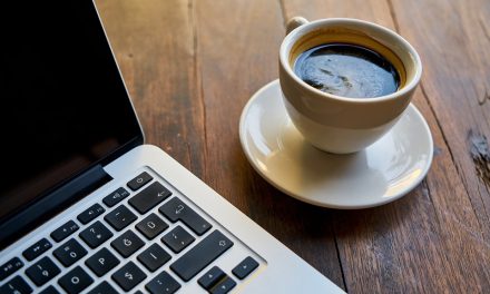 Zatrudniasz zdalnie? Zobacz, w jaki sposób stworzyć odpowiednie warunki do pracy online